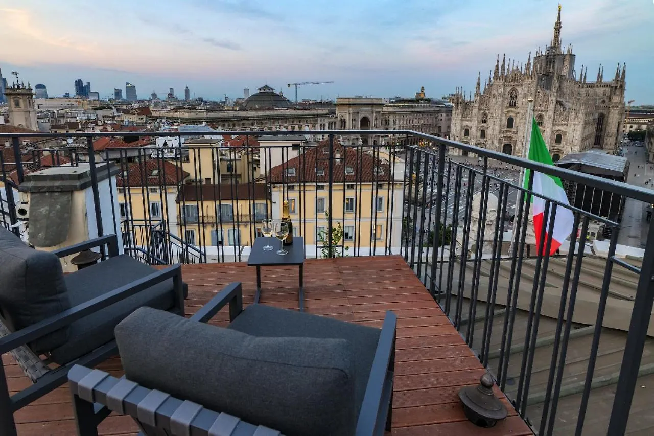 Prestige Boutique Aparthotel - Piazza Duomo View Milan